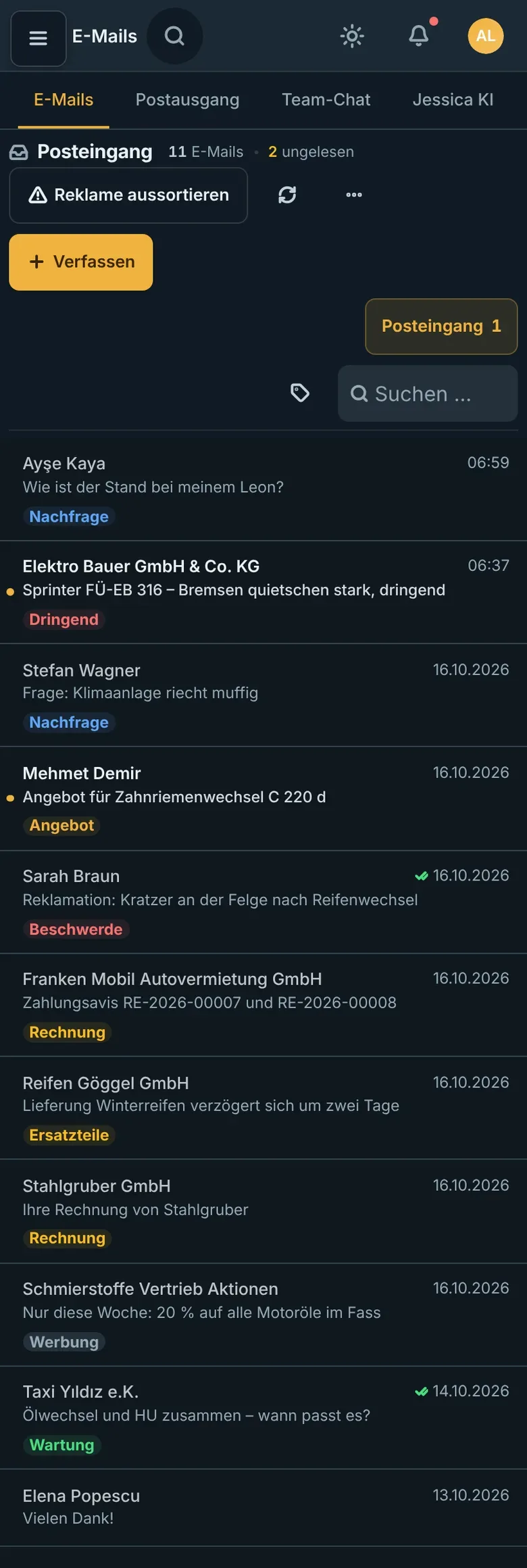 Posteingang am Handy: E-Mails mit Stichwort Nachfrage, Dringend, Angebot, Beschwerde, Rechnung